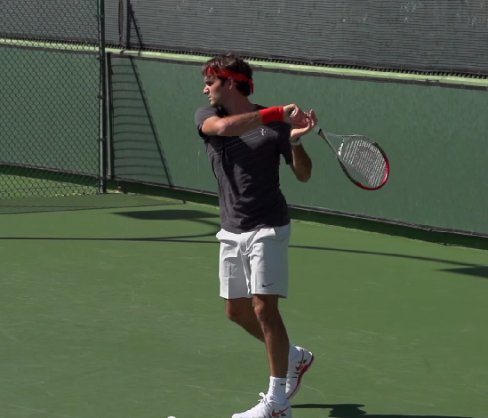 http://tennis.icooy.co.jp/federer/wp-content/uploads/2016/04/forehand12.png